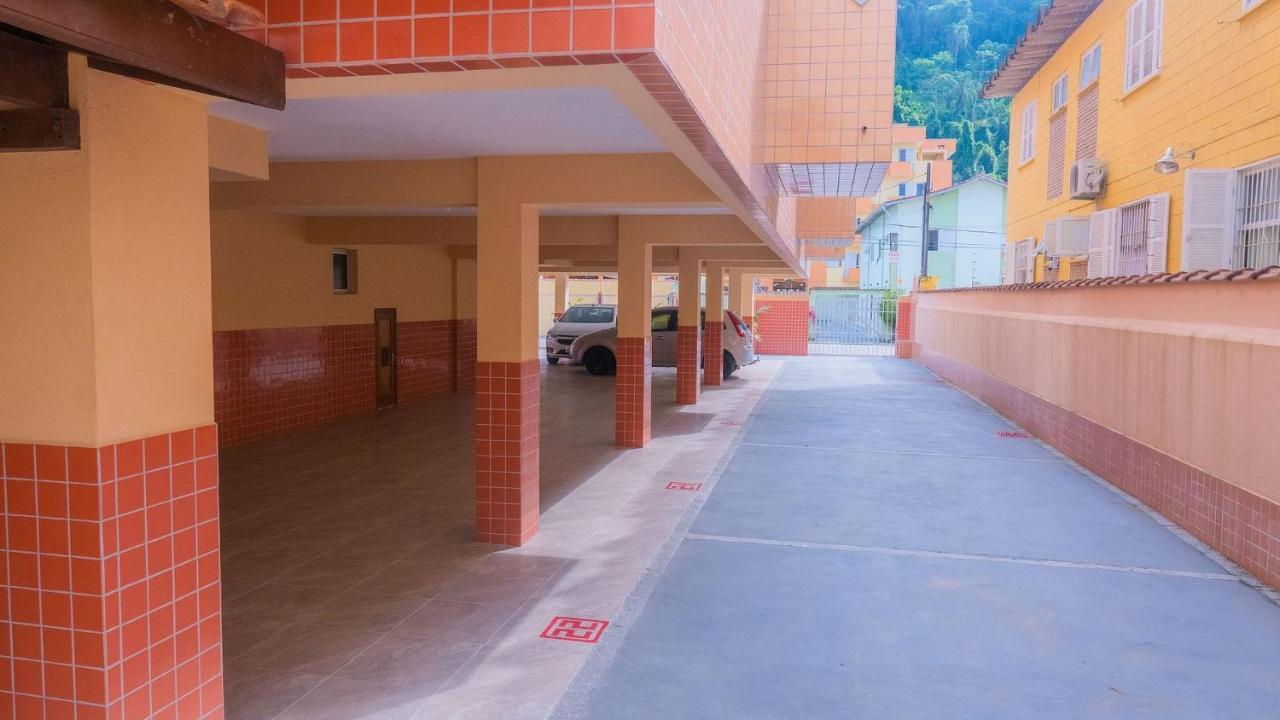 Apartamento Grande 2 Vagas Garagem Internet Wifi
